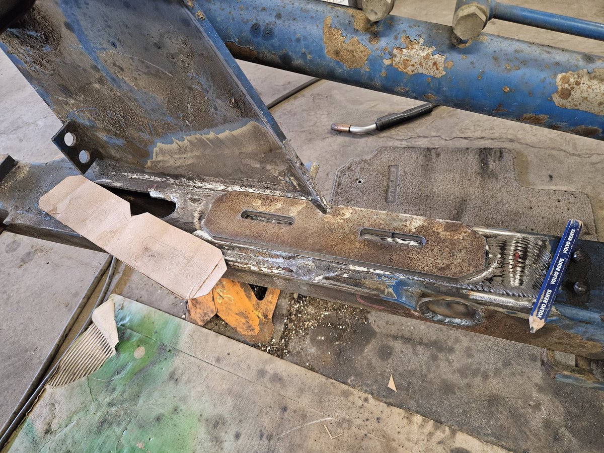 Ted Smith's Rat Rod farming page🧢 tweet media