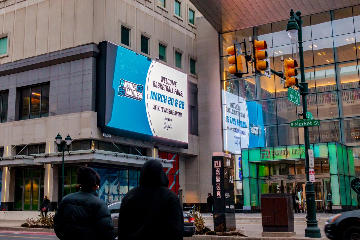 Intersection tweet media