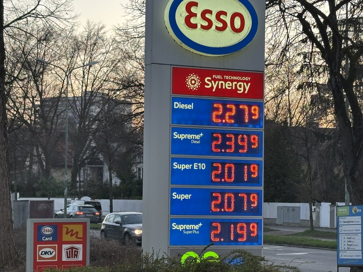 Hubert Aiwanger tweet media