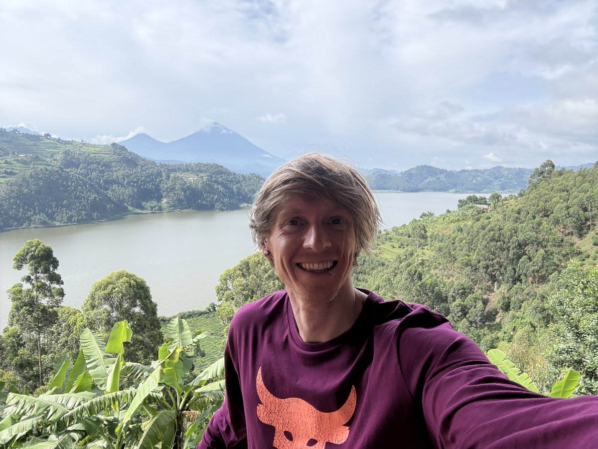 Dr Tom Crawford tweet media