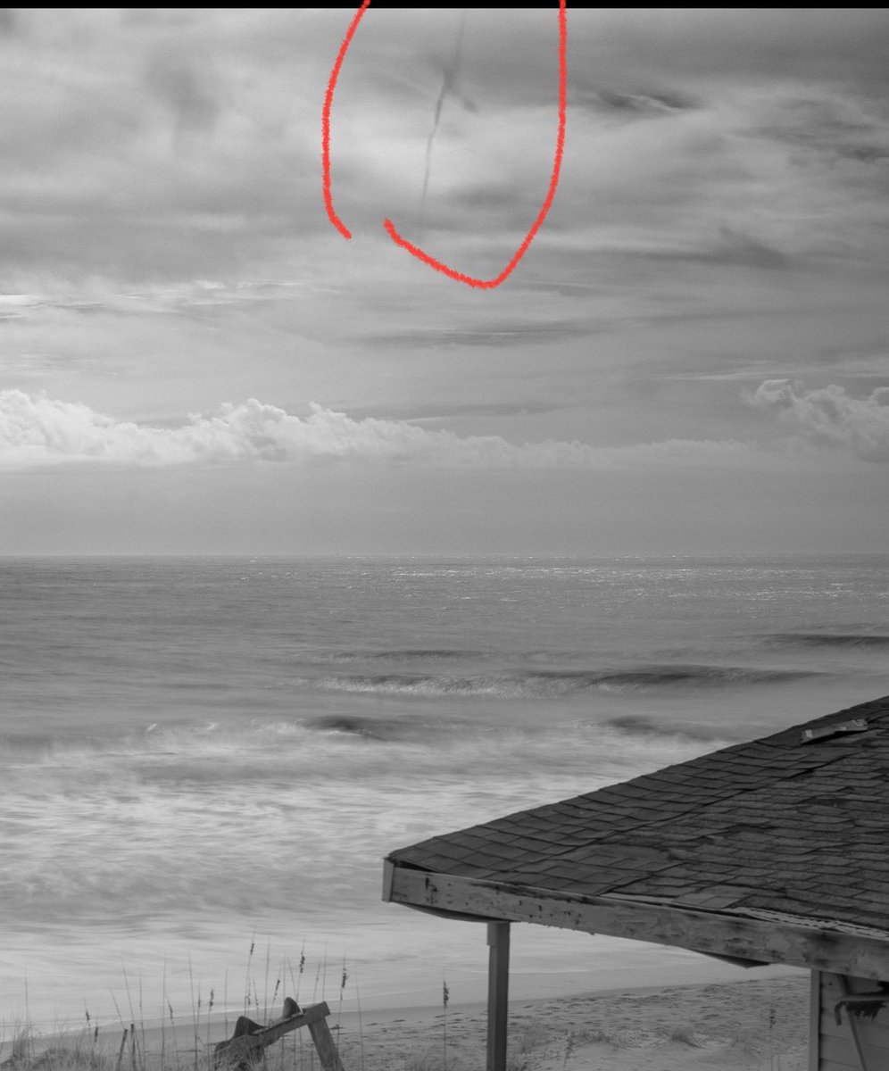 Fåņçŷ Pąňťś 🧐 tweet media