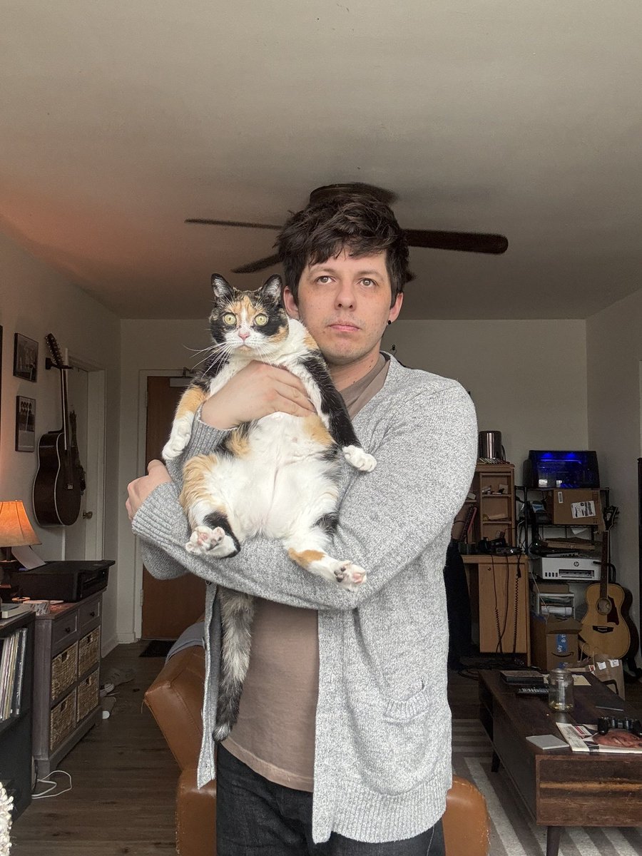 queeblo montana tweet media