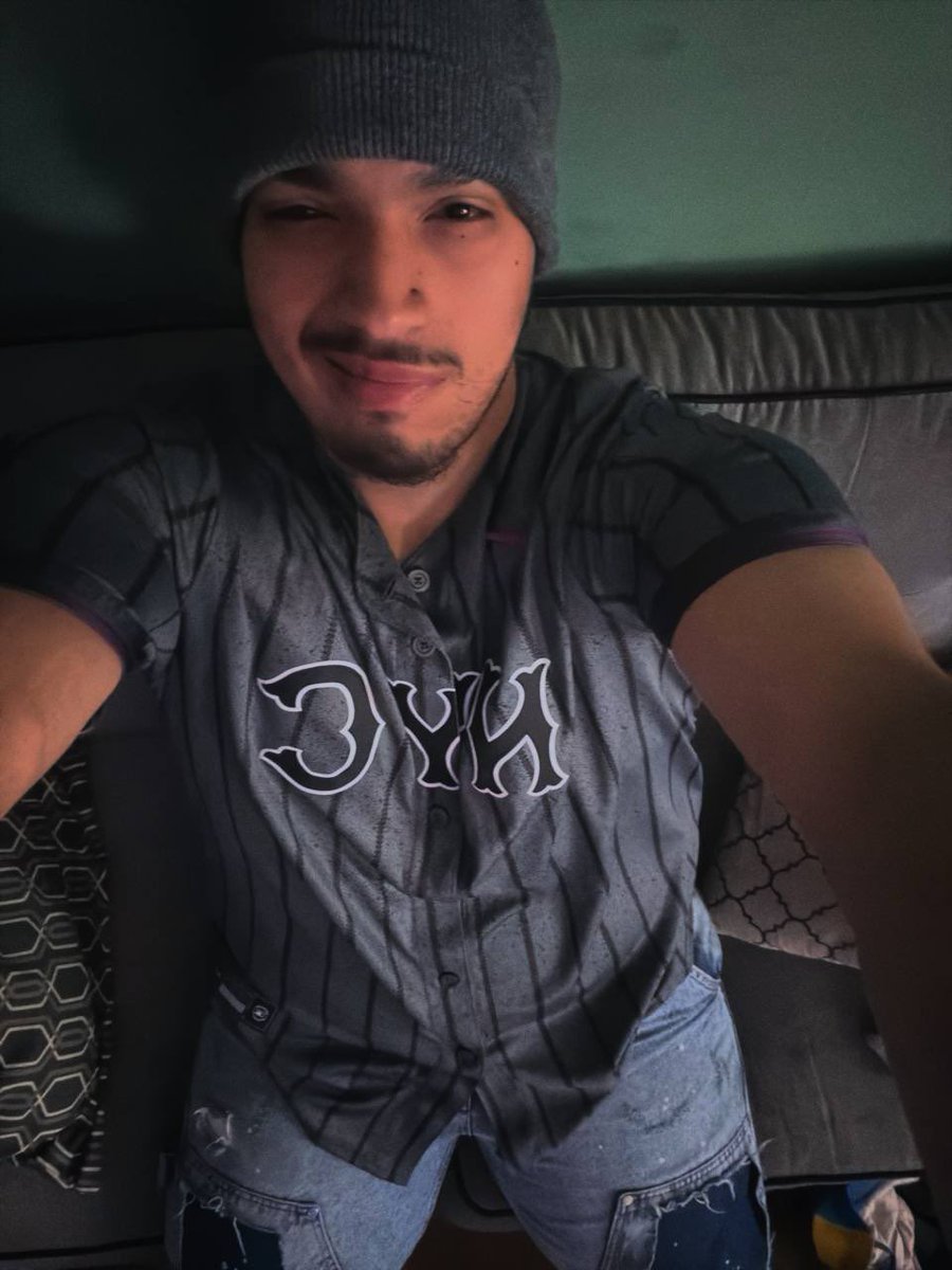 ZuDifferent tweet media