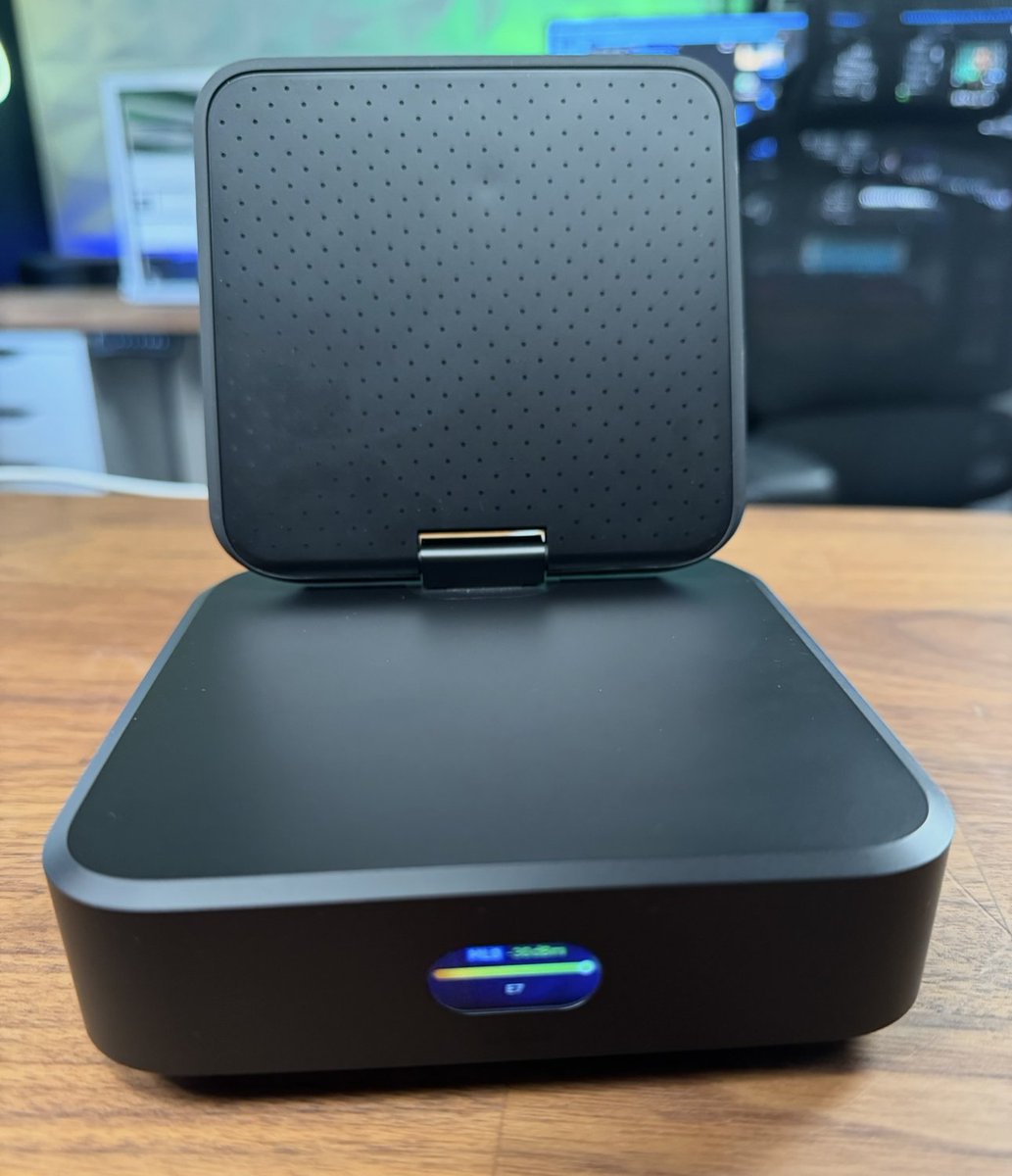 InsideWire tweet media