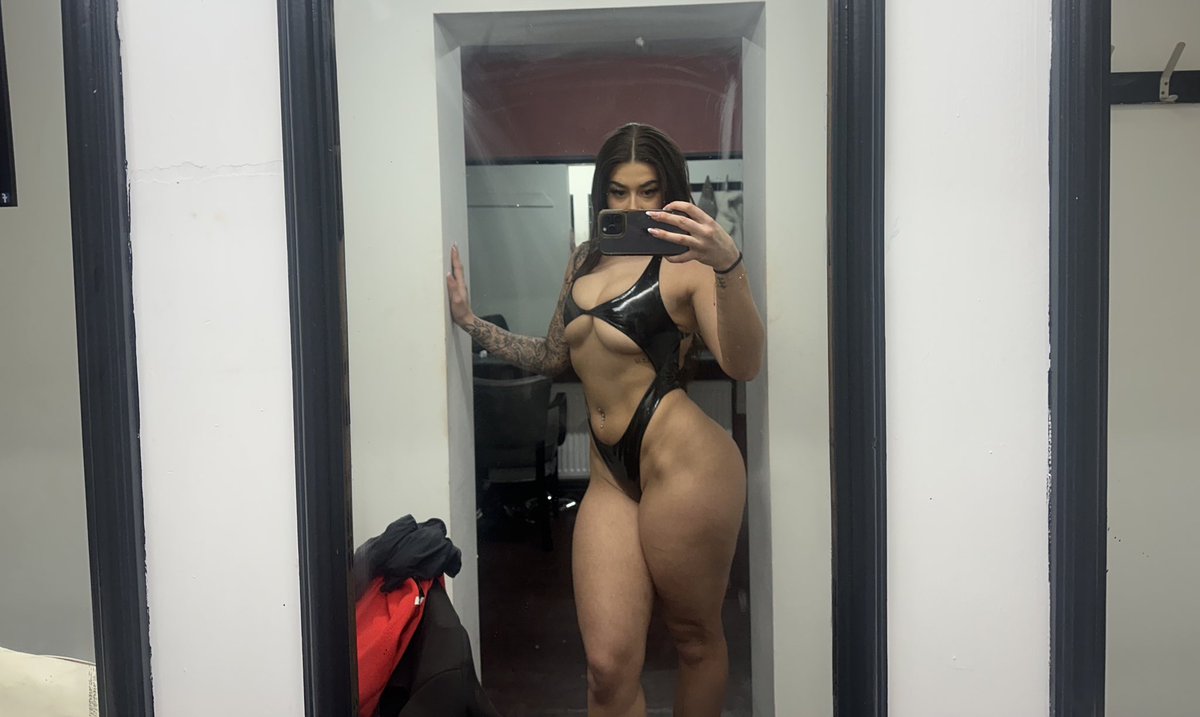 Queen Azziza tweet media
