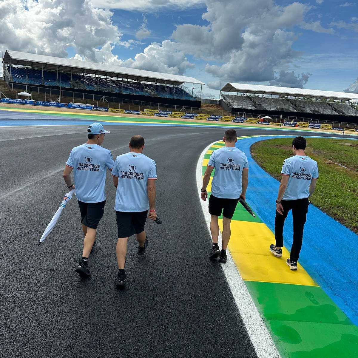 Raúl Fernández tweet media