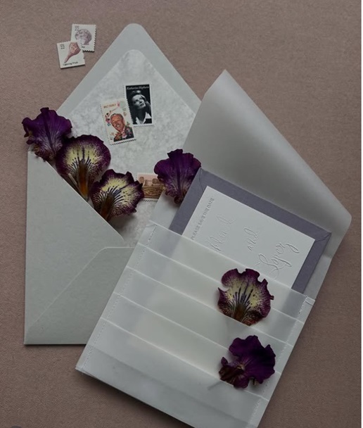 AstroPaper's tweet image. This piece by @ambermoondesign is a masterclass in restraint and detail. Soft translucency, layered enclosures, and just enough texture to draw you in.
Translucent papers and vellums create instant intrigue. 
#paperlove #printdesign #luxurypaper #vellum #envelopedesign