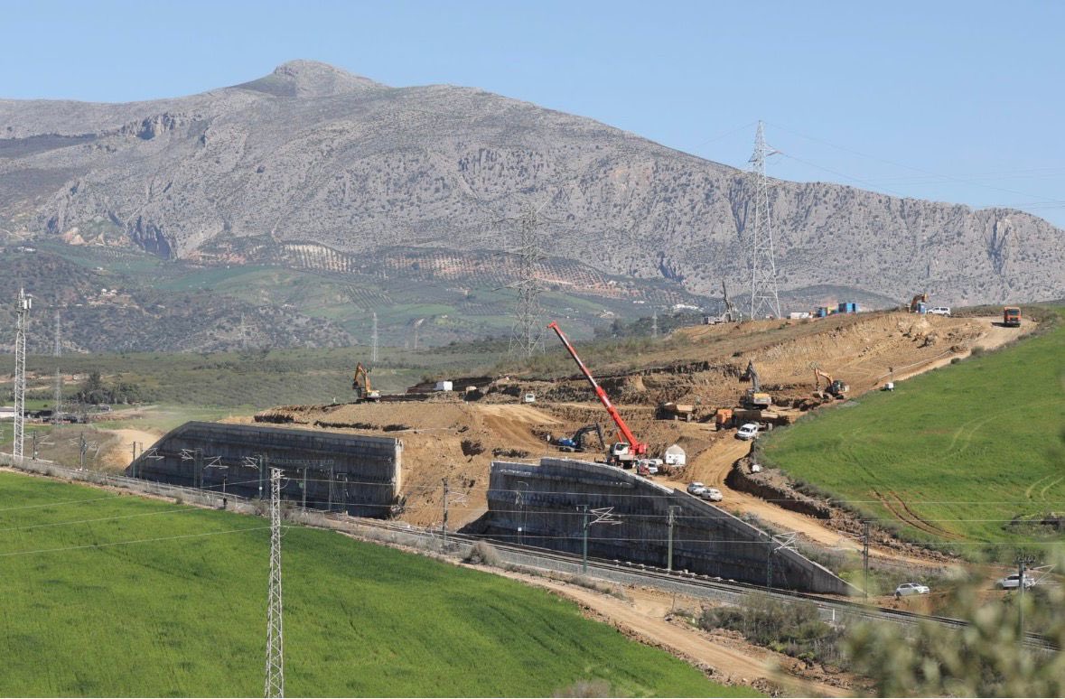 Óscar Puente tweet media