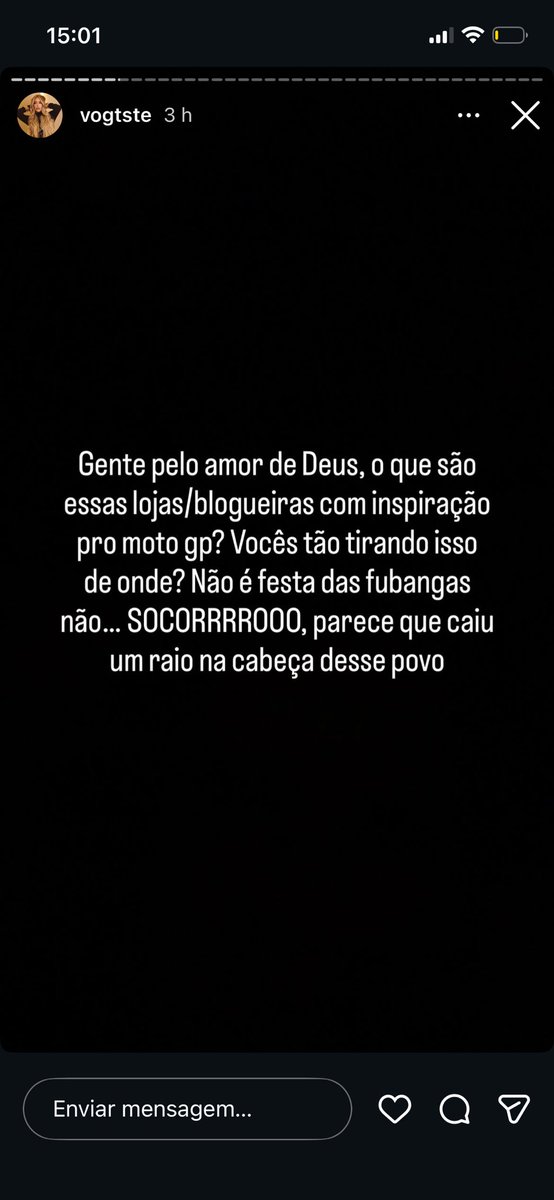 'Gente pelo amor de Deus, o que são essas lojas/blogueiras com inspiração pro moto gp? Vocês tão tirando isso de onde...?' 🗣️ A influenciadora Stephany Vogt tá indignada com os looks em Goiânia! 😂⚡️