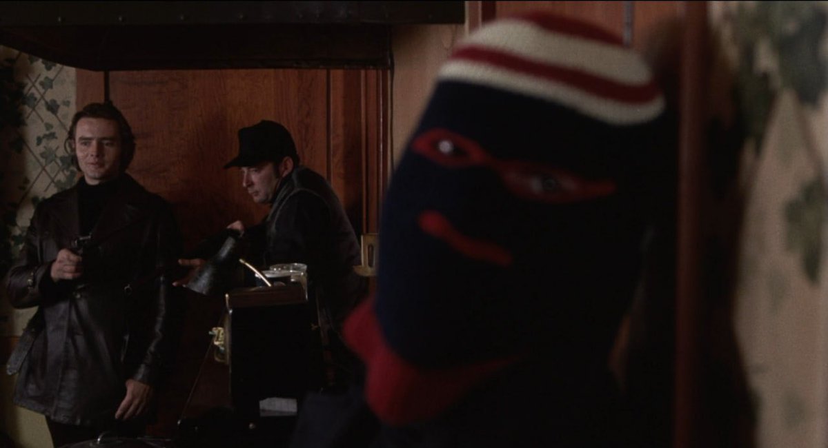 a random pynchon character tweet media