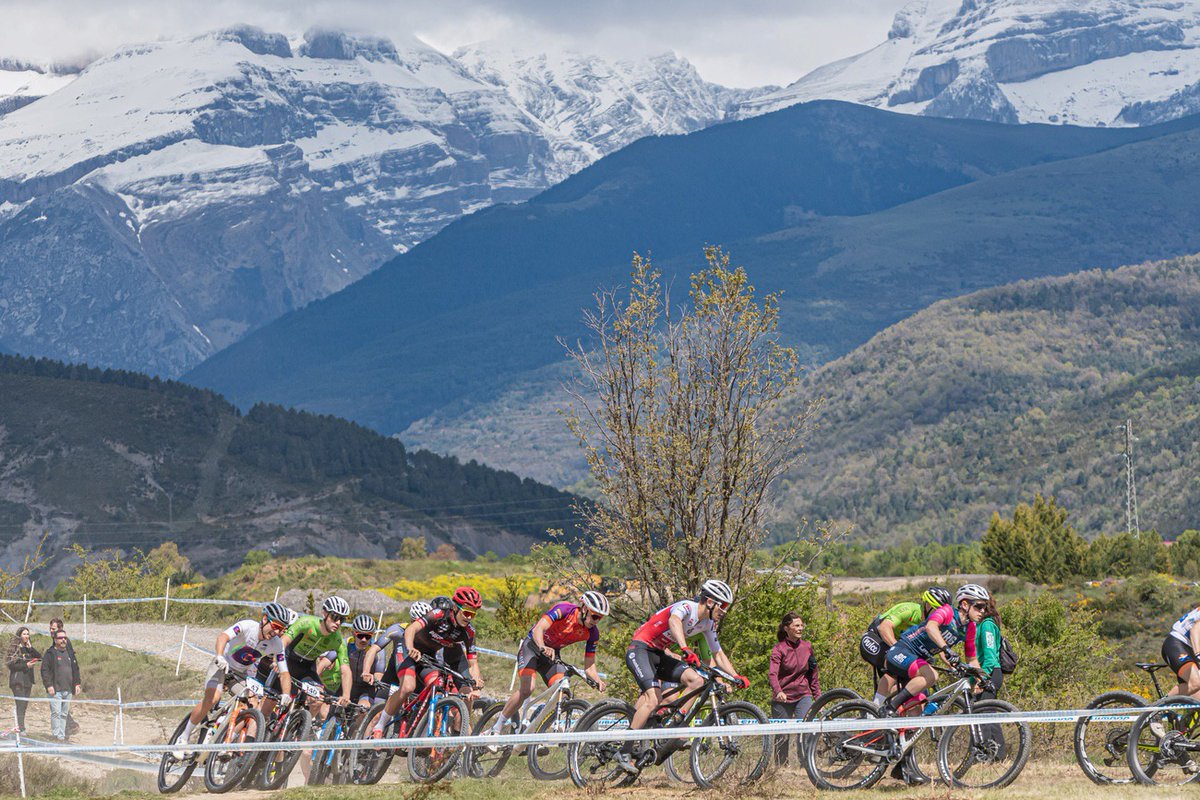 ESMTB.com tweet media