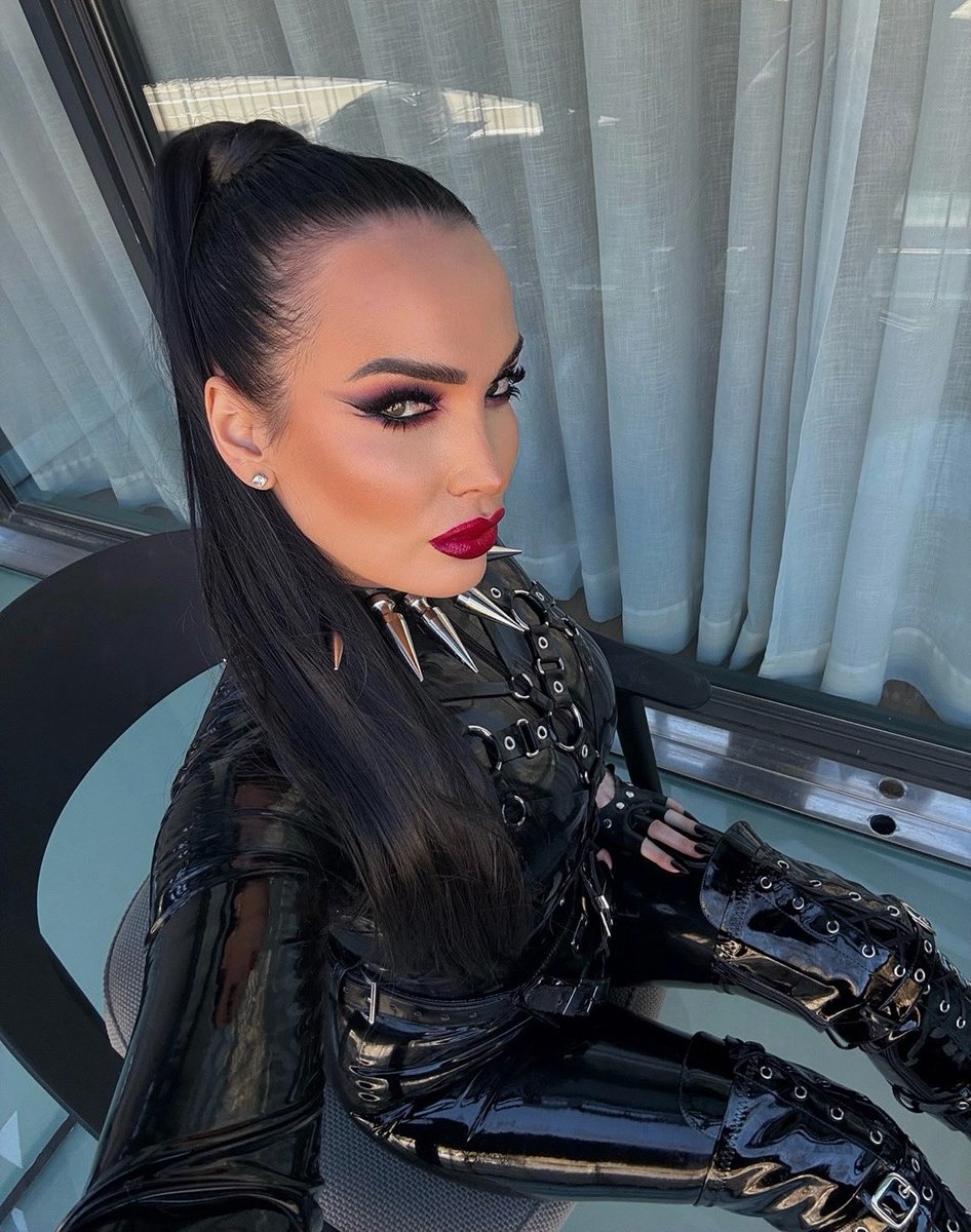 BERLIN 19-23.3, 2-6.4 <a href="/BerlinFetisch/">FetischInstitut</a>