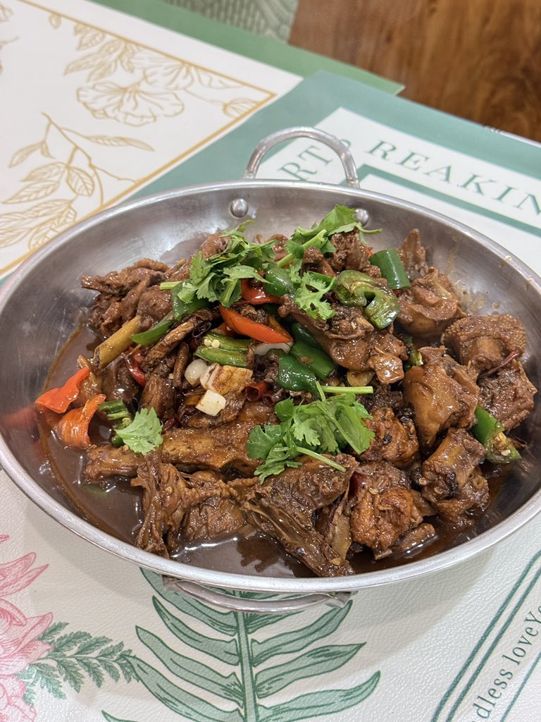 仿生云烧会梦见电子土豆吗 tweet media