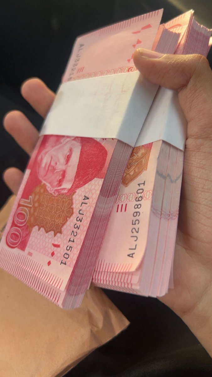 عثمان غنی 🇵🇰 tweet media