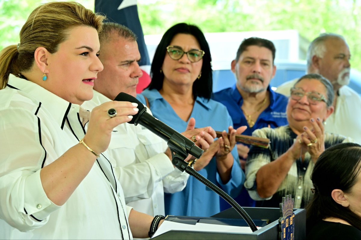 Jenniffer González tweet media