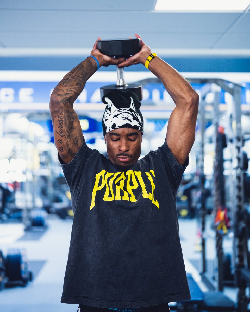 Michael Strachan tweet media