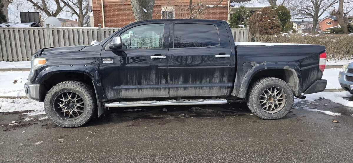 🚘 O W U L A 🧔🏻‍♂️ tweet media