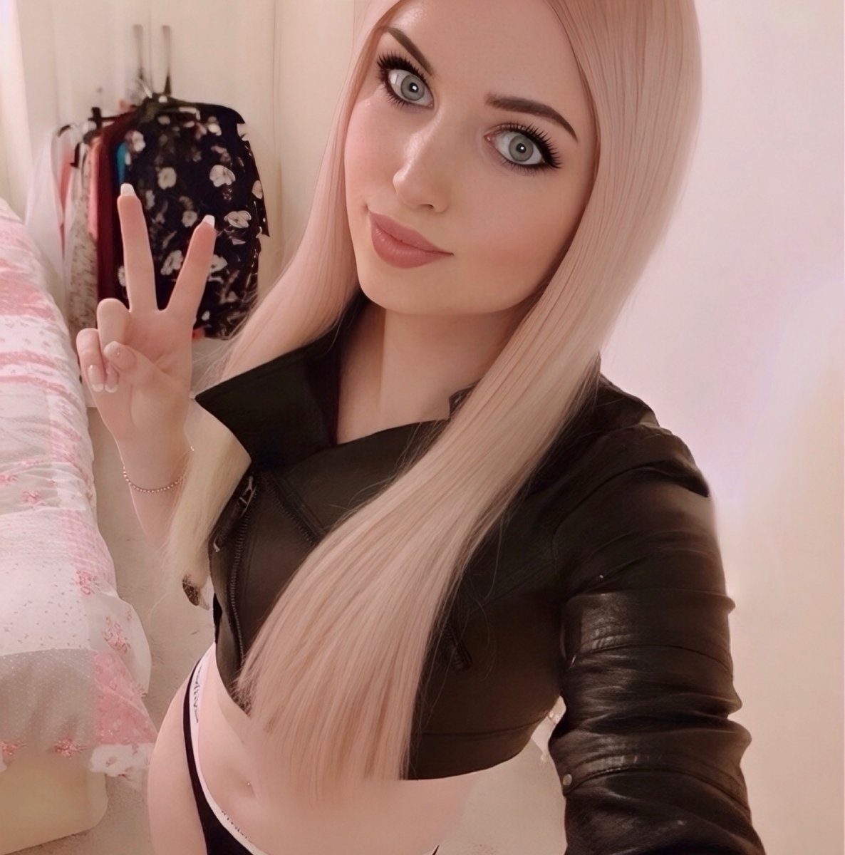 Kiera bumble bee 🏳️‍⚧️ tweet media