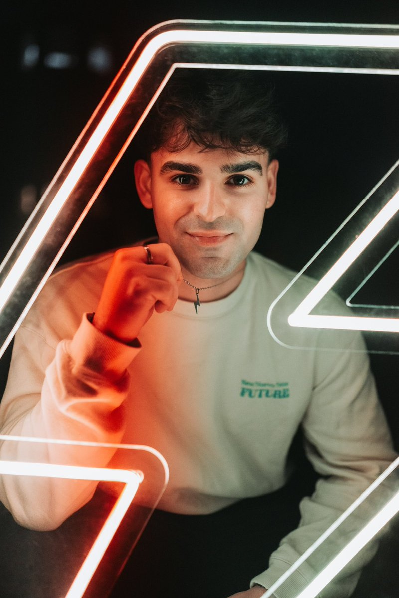 M A X S A R R E ⚡️ tweet media