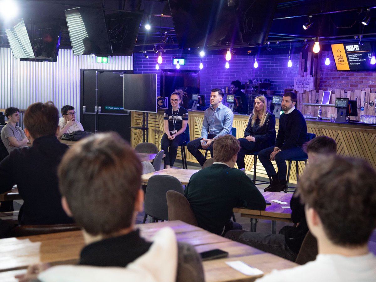 University Campus of Football Business tweet media