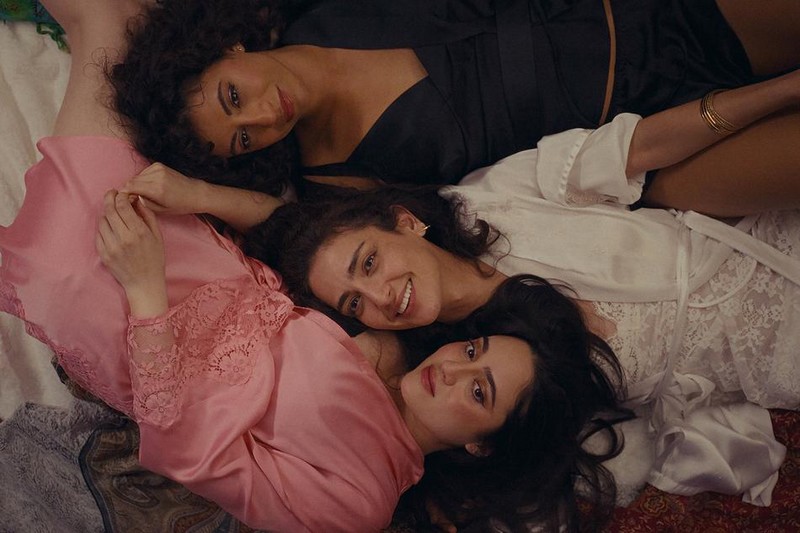 StarryMag tweet media