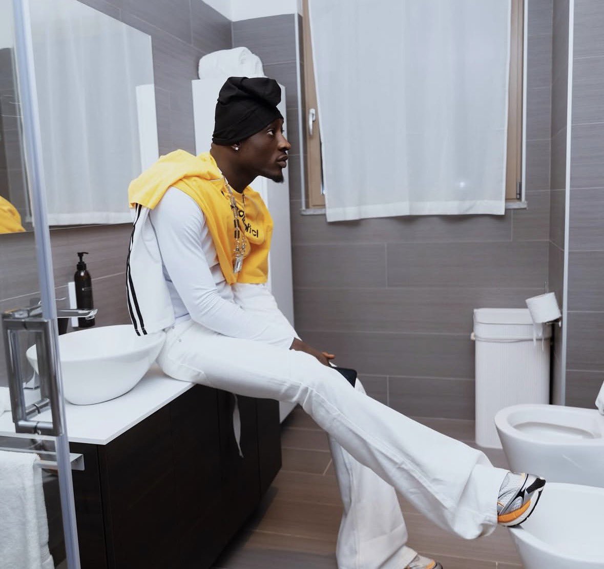 Beri🌚 tweet media