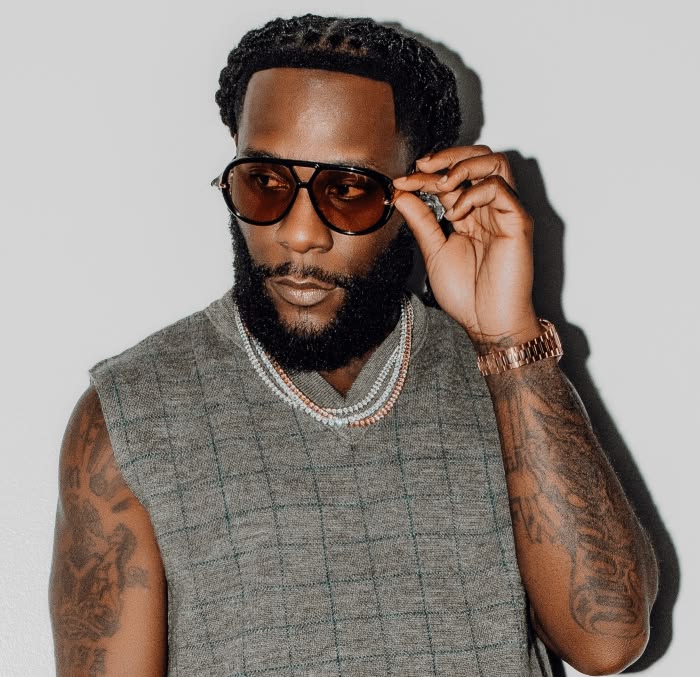 Burna's Archive. tweet media