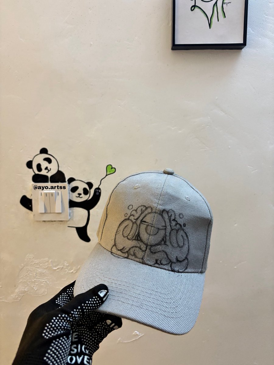 Miss.ayo.artss tweet media