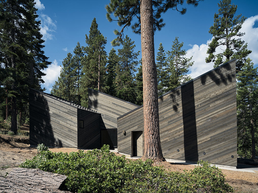 HomeAdore tweet media