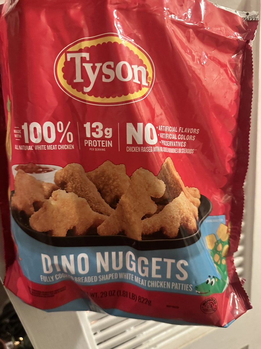 HellNahCube's tweet photo. @TysonFoods @TysonFoodsNews count your days why my babies nuggets that I just purchased yesterday have mold 😒 https://t.co/2ZAGUISmQX