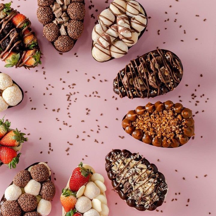 frieslover635's tweet image. ₊˚ෆ  Isso ou aquilo?
    Versão ovos de Páscoa recheados Ი𐑼

* Todos tem 0 calorias

#foodpoll #edtwt #interactivethread