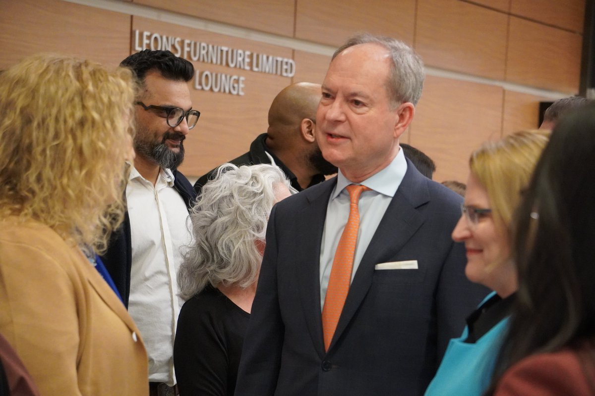 Peter Bethlenfalvy tweet media