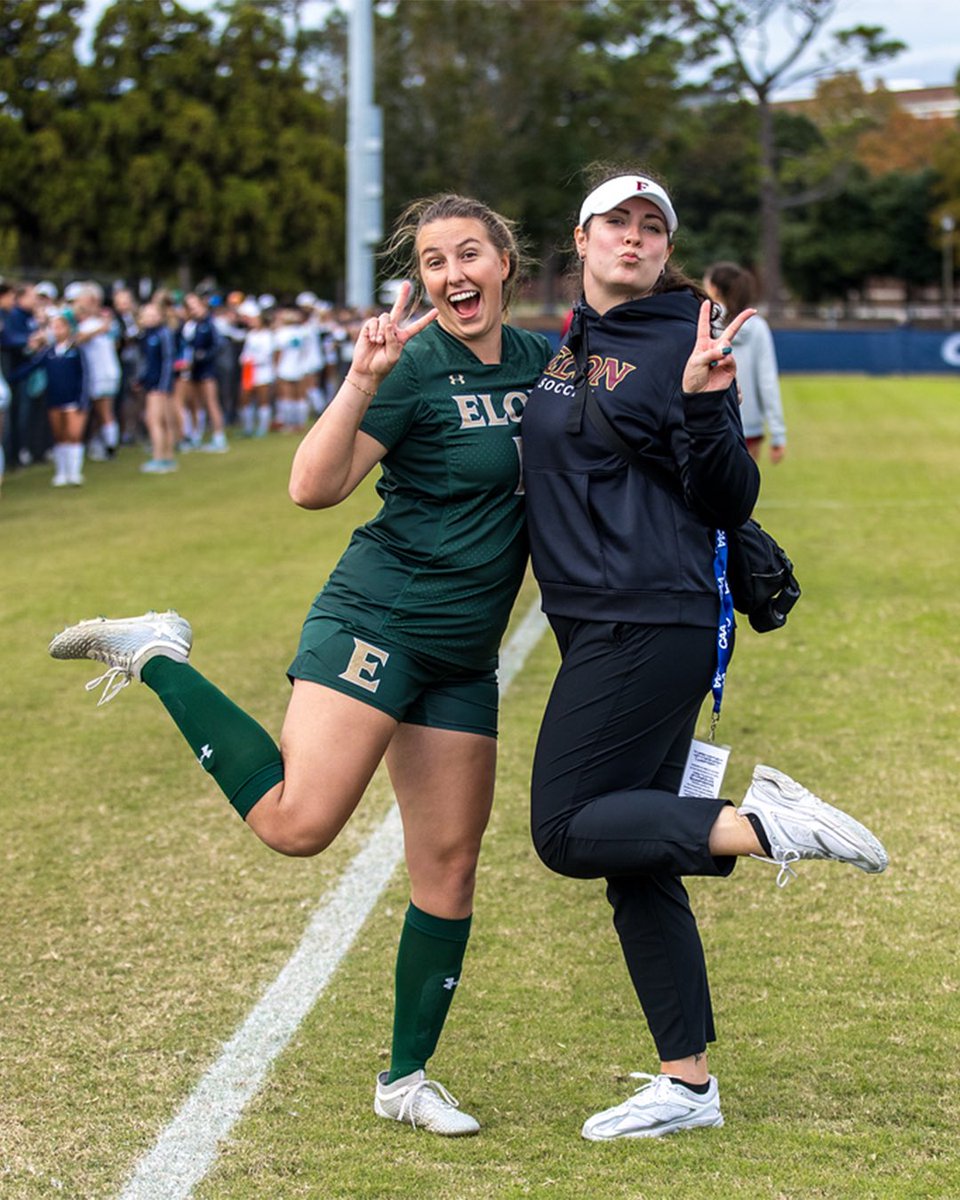 ElonWSoccer's tweet photo. Showing all the love to our amazing athletic trainer! ✨
National Athletic Training Month shoutout for Jenna! Thank you for all you do for our program and student-athletes! The best of the best! ❤️
#PhoenixRising | #EUWSOC https://t.co/IXq1x7TOqe