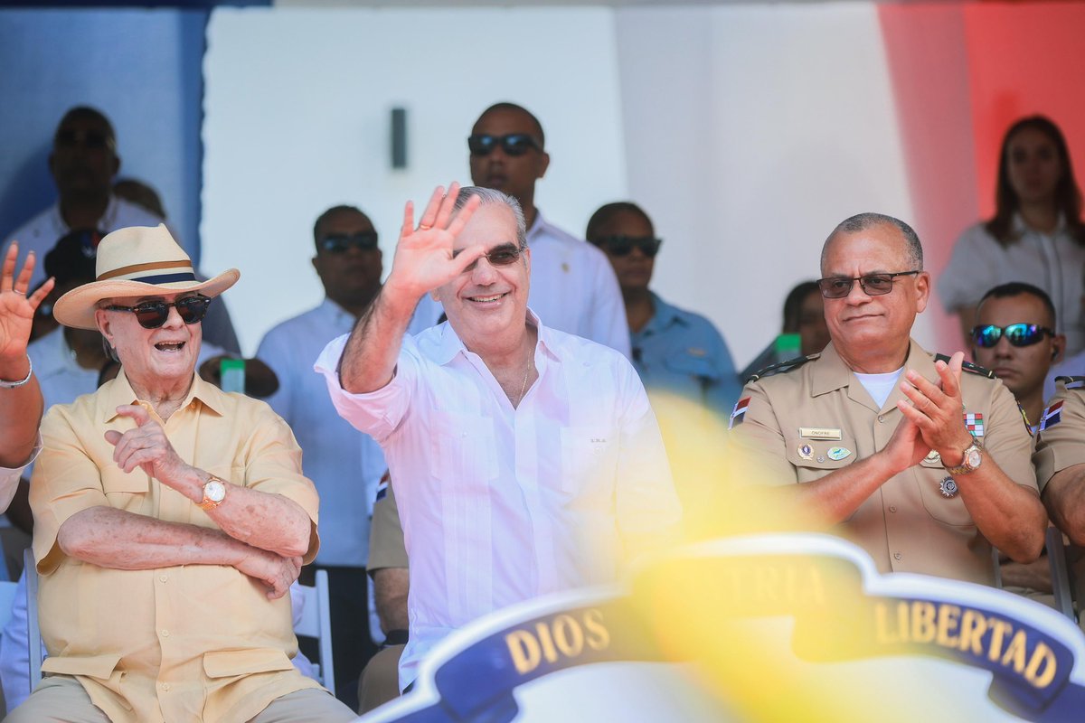Felix Reyna tweet media