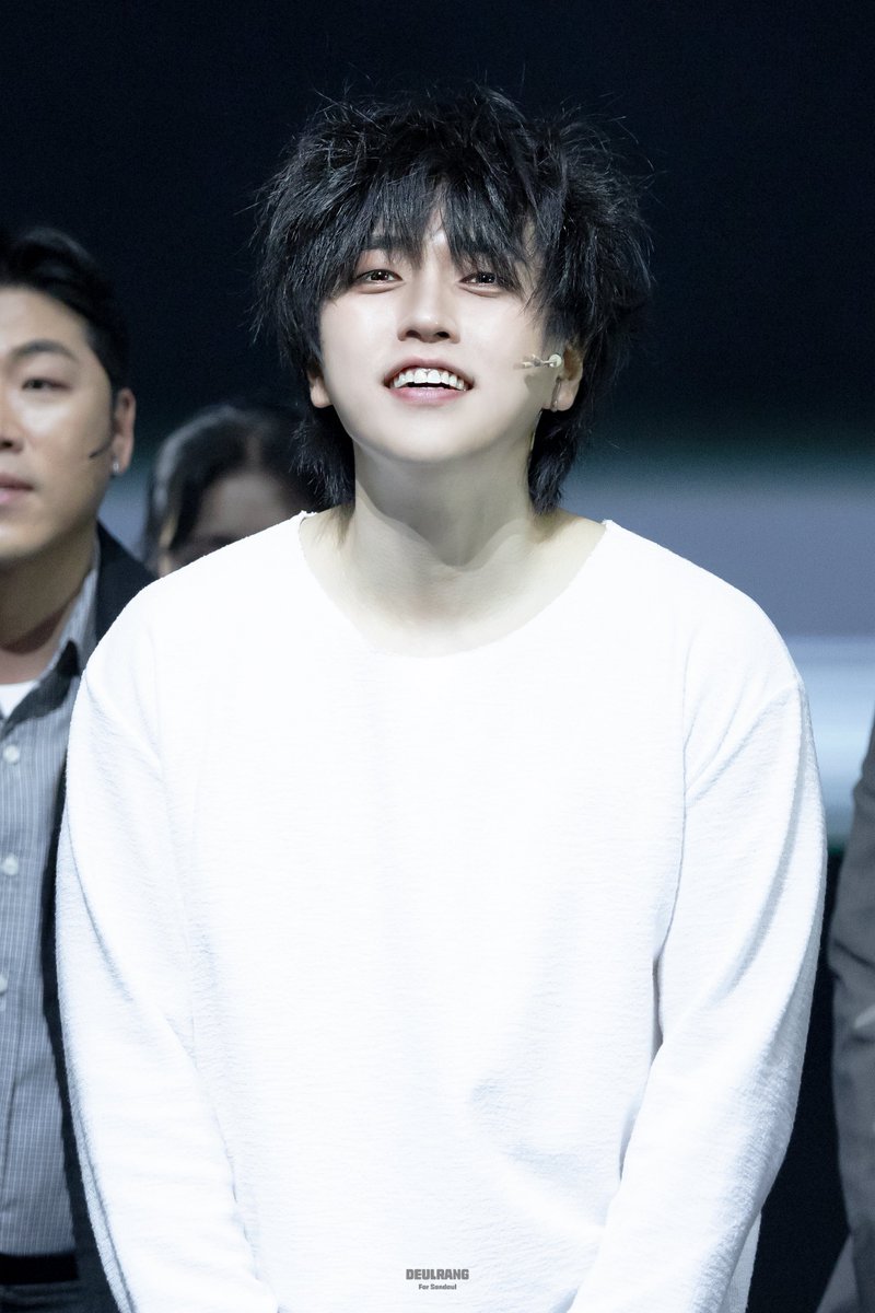 𝘿𝙀𝙐𝙇𝙍𝘼𝙉𝙂 tweet media