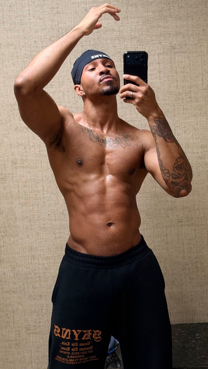 ig : therealryanw_ tweet media