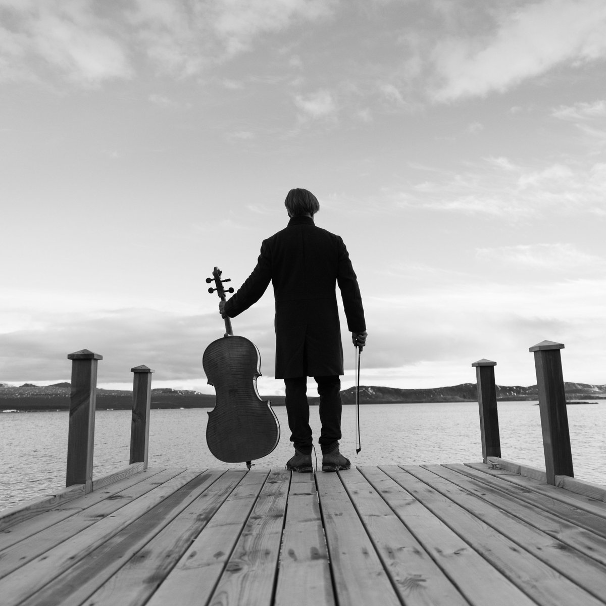 SOLID GOLD RADIO IRELAND tweet media