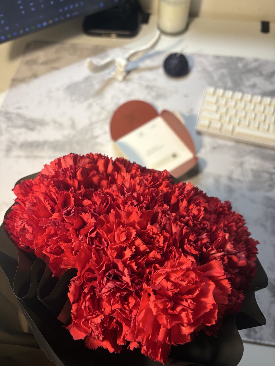 𝑴𝒆𝒍𝒊𝒏𝒂 tweet media