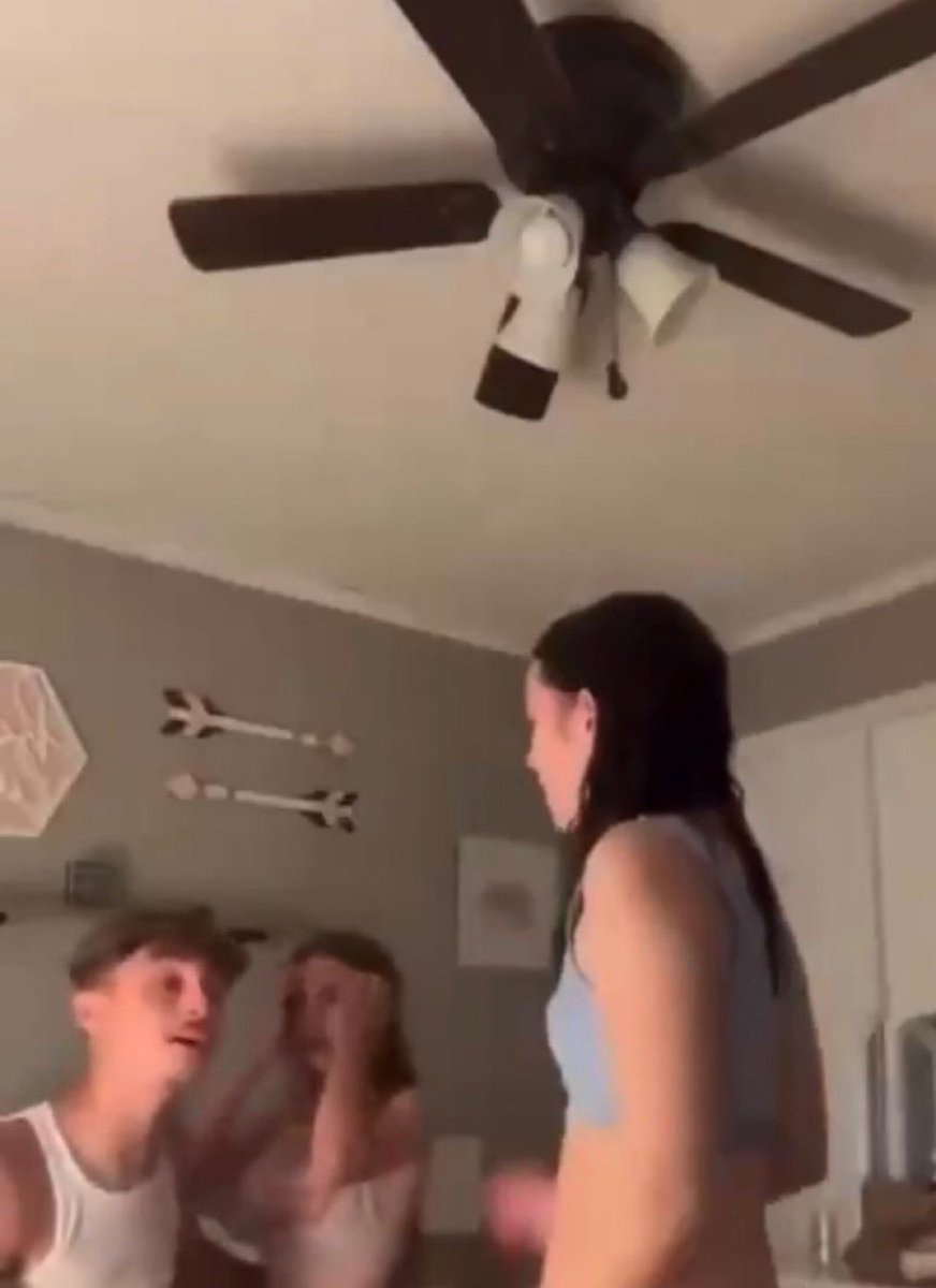 AlphaNumericX tweet media