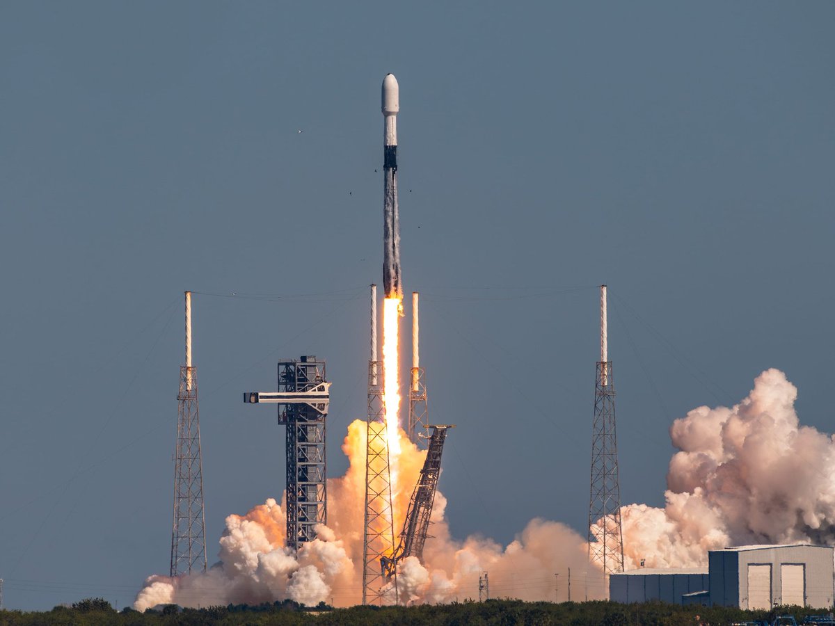 Kennedy Space Center Visitor Complex tweet media