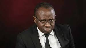 WarrenBuffering tweet media