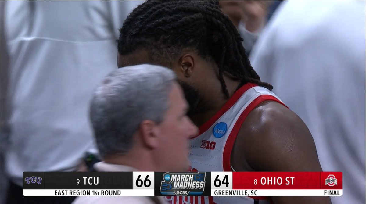 bracket busted on the first game i am such a chud