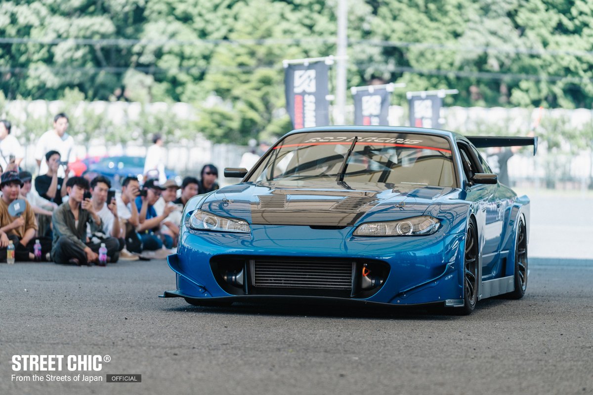 STREETCHIC tweet media