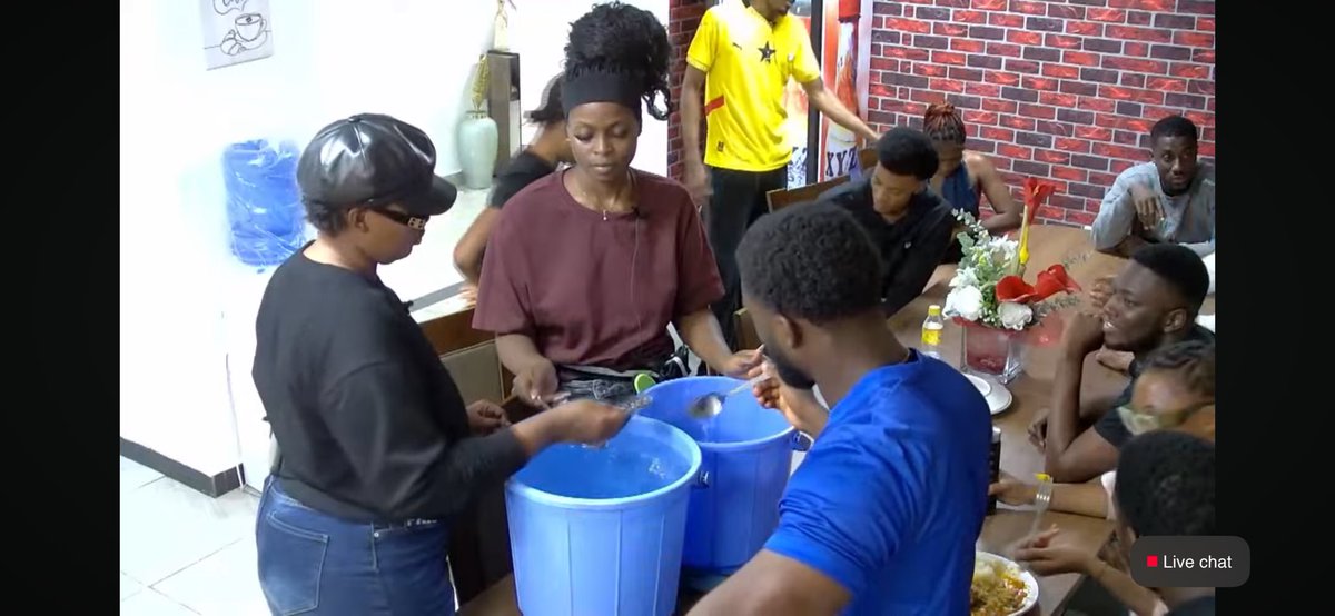 RoveTheory tweet media