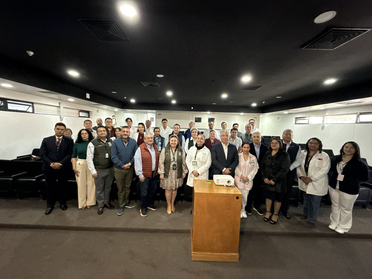 El H. Consejo Consultivo del #IMSS Puebla, encabezado por la Dra. Magda Tinajero Esquivel, titular de la representación, realizó un recorrido de supervisión en el HGZ No. 20 “La Margarita”, con el objetivo de verificar la operación de los servicios y fortalecer la calidad de la