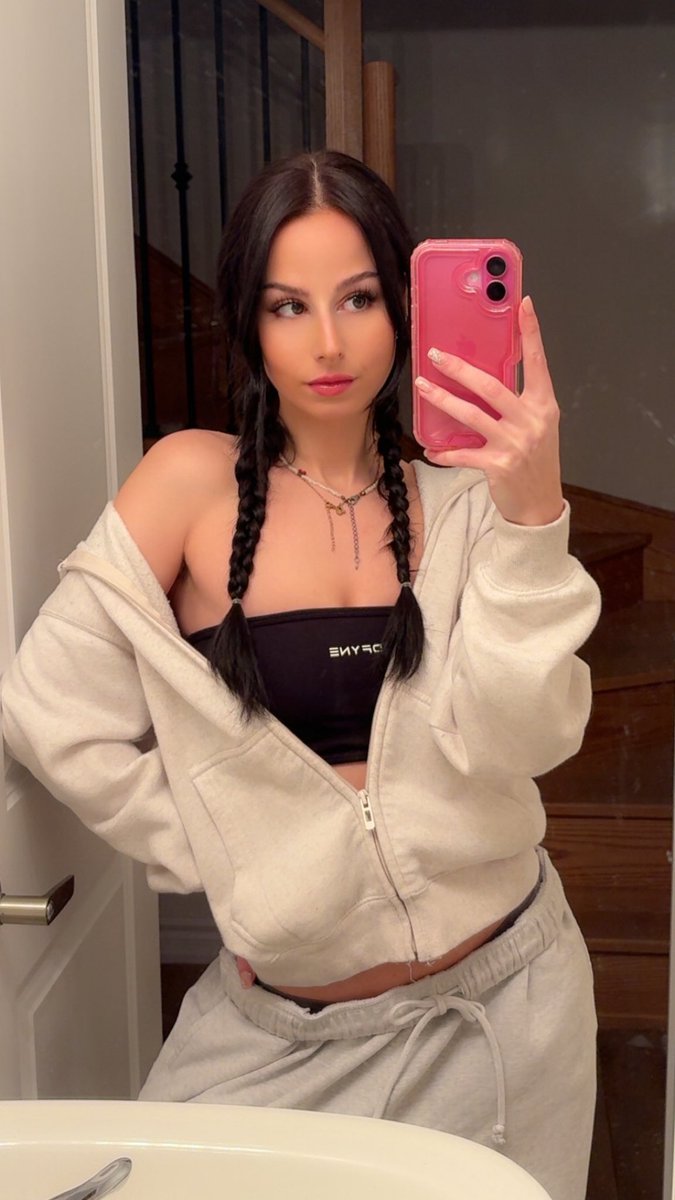 Ghost DVS ฅ^._.^ฅ tweet media