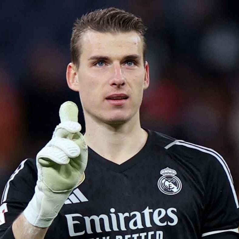 The Touchline | 𝐓 tweet media