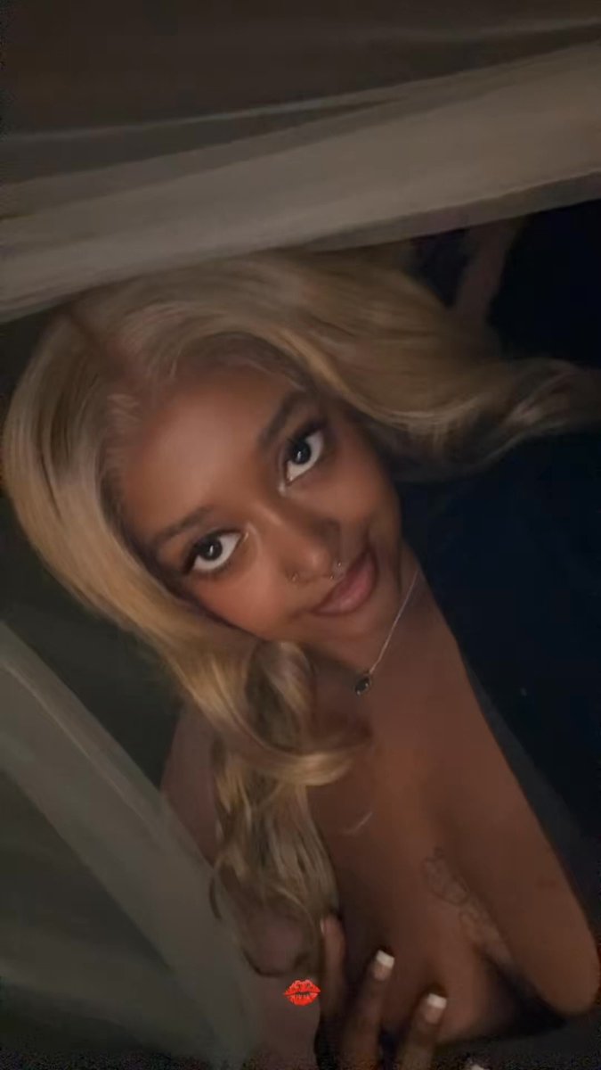 miss vvs 💋 tweet media