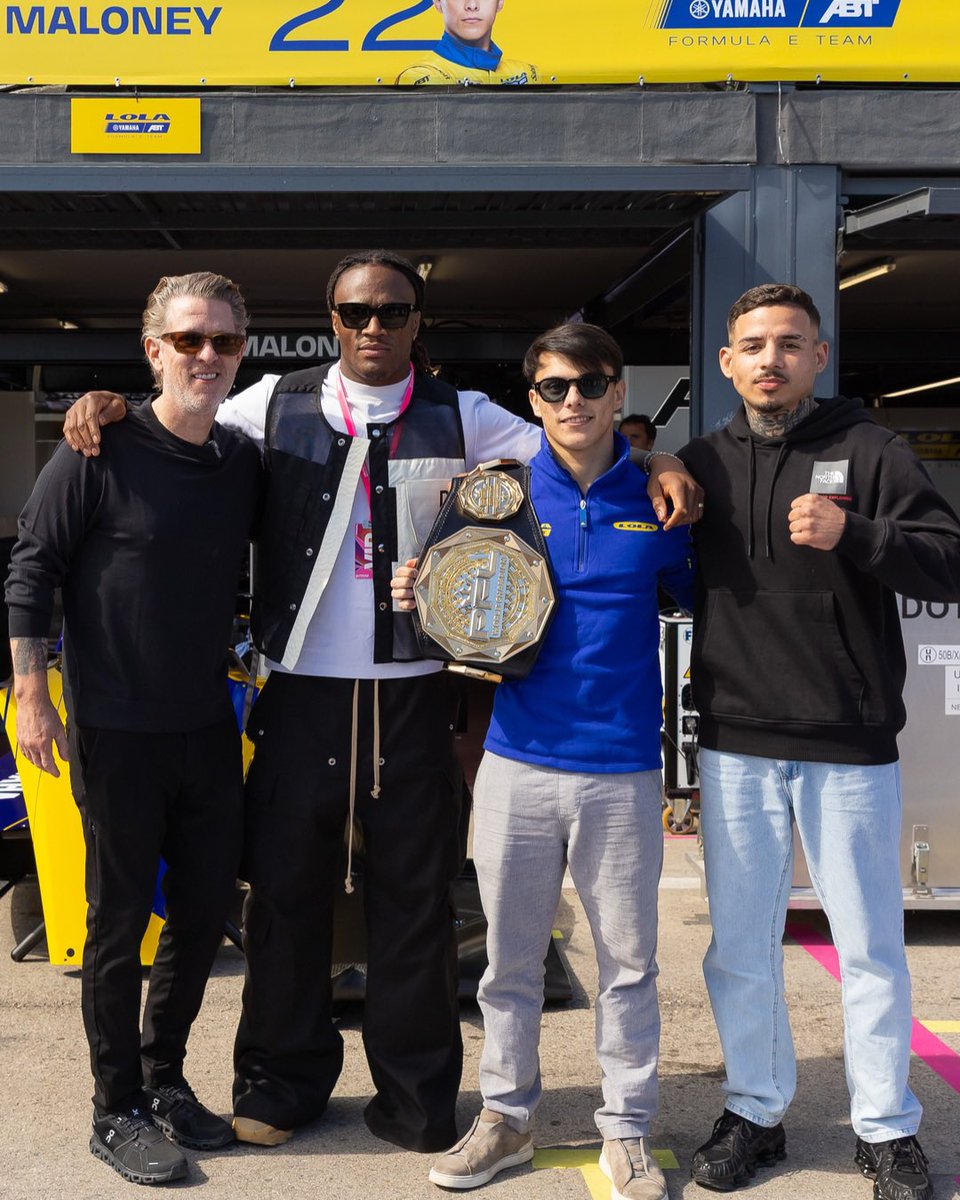 JohnMartinPFL's tweet image. Incredible day with the @fiaformulae team.

Two global innovators in sport, one shared mindset: disrupt, innovate, and deliver unforgettable fan experiences worldwide.

@PFLMMA @LolaFormulaE @zane_maloney, Gustavo Oliveira, Boris Atangana

#PFLMadrid - Friday, March 20th
Formula