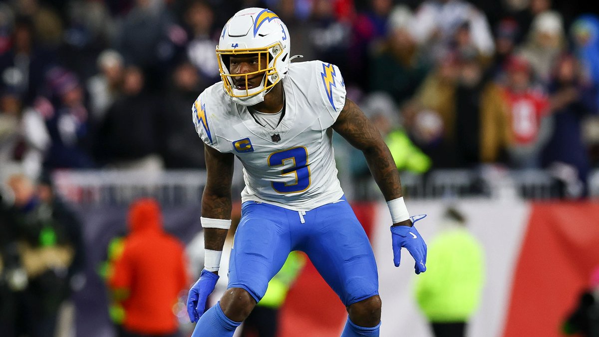 Around The NFL tweet media